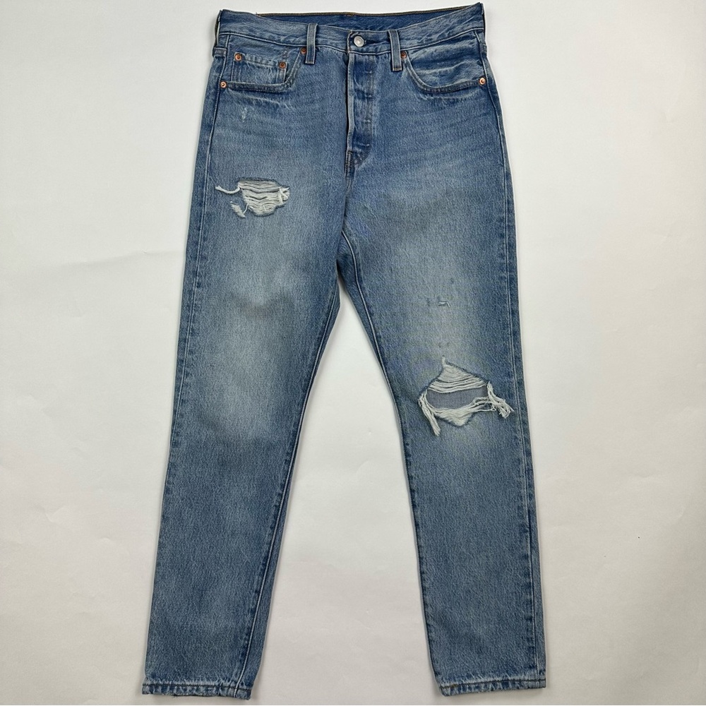Levi’s 501 Premium Denim Distressed Jeans Size 29